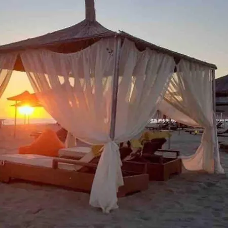 Blue Garden Villa, Gjiri I Lalezit ヴィラ