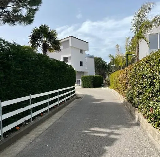 Villa Blue Garden Villa, Gjiri I Lalezit Durrës